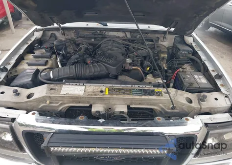 2004 Ford Ranger Xlt из США, поврежденный, VIN 1FTYR15E34PB45954